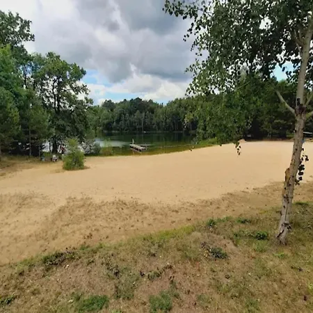 In By Two Lakes, Cleaning Included Holiday home *